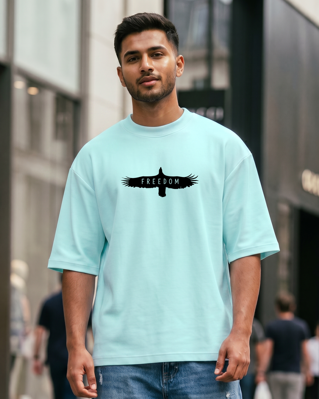 Freedom Eagle Graphic Unisex Oversized Classic T-Shirt