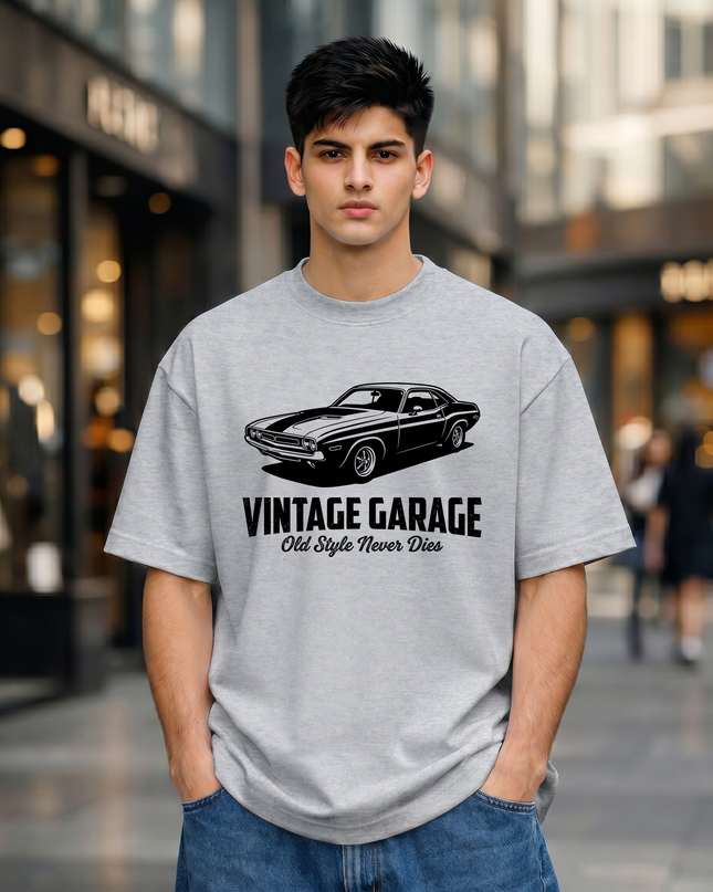 Vintage Garage Old Style Never Dies Oversized Classic T-Shirt