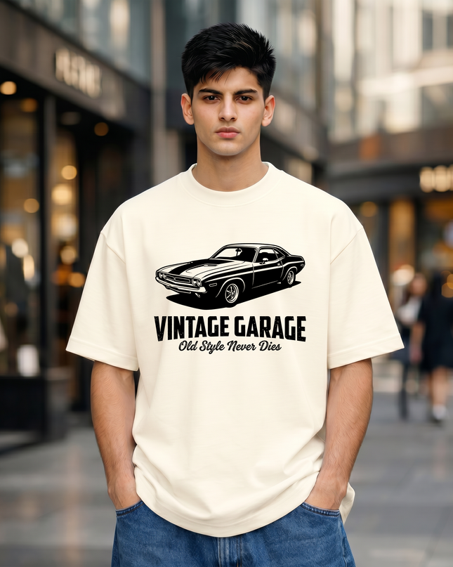Vintage Garage Old Style Never Dies Oversized Classic T-Shirt