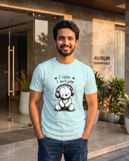 I Listen I Don’t Judge Print Regular Fit Classic Crew T-Shirt